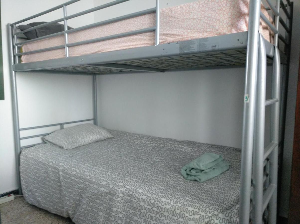 Famara Hostel Экстерьер фото